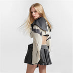 Veste courte à revers contrastés avant-gardiste