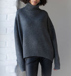 Pull ample demi-col roulé pour femme