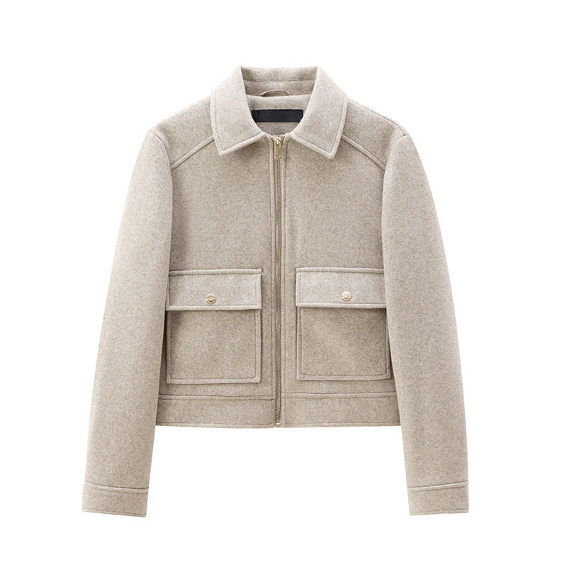 Chaqueta suave con adorno de cremallera para mujer