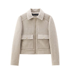 Chaqueta suave con adorno de cremallera para mujer