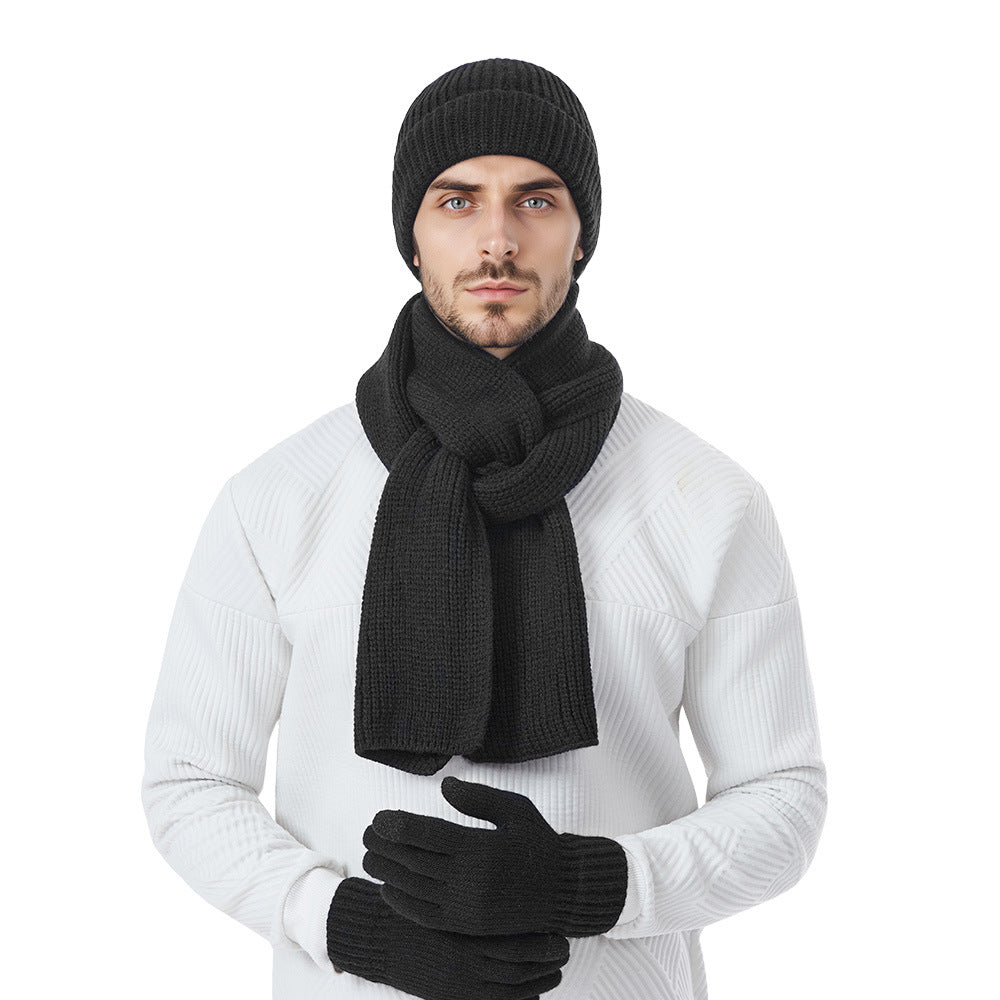 Ensemble bonnet, écharpe et gants d'hiver