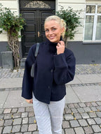 Manteau en laine pour femme avec col montant