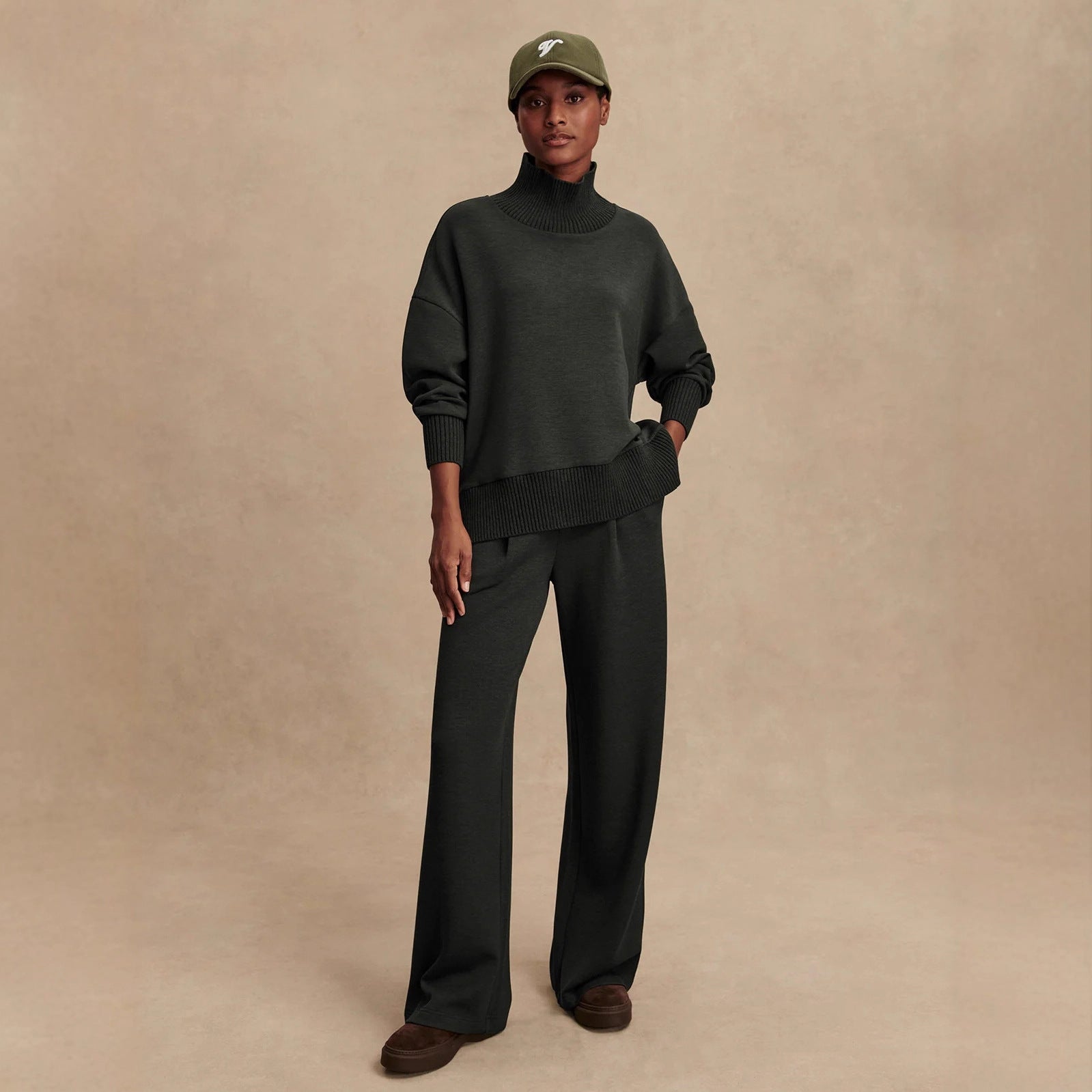 Ensemble sweat-shirt pantalon décontracté